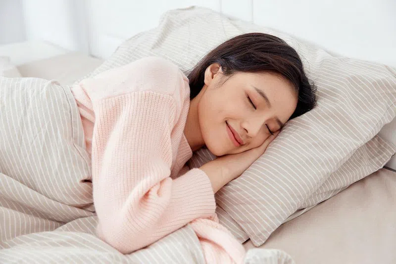 giấc ngủ chất lượng giúp giảm cân tự nhiên