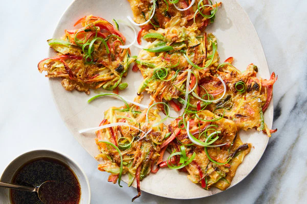 Bánh xèo Hàn Quốc Haemul Pajeon nhân hải sản tươi ngon