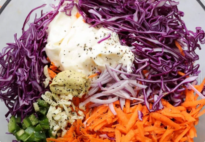 Cách làm salad bắp cải trộn mayonnaise đơn giản tại nhà