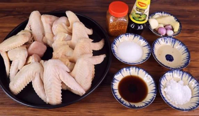 Nguyên liệu làm gà chiên mắm tỏi tại nhà