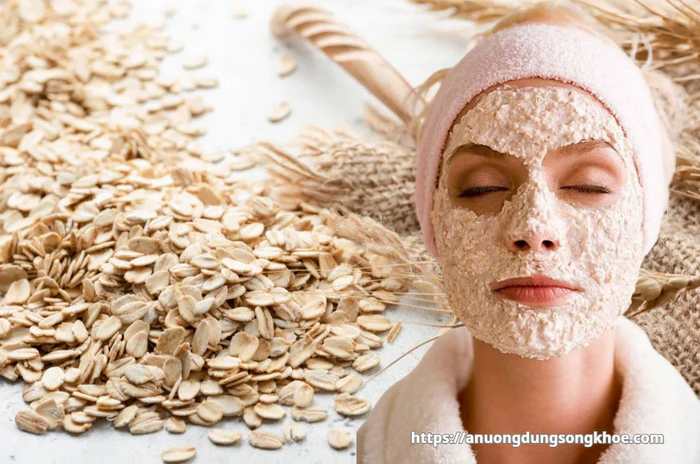 Hướng dẫn đắp mặt nạ yến mạch đúng cách giúp da sáng mịn và khỏe mạnh.