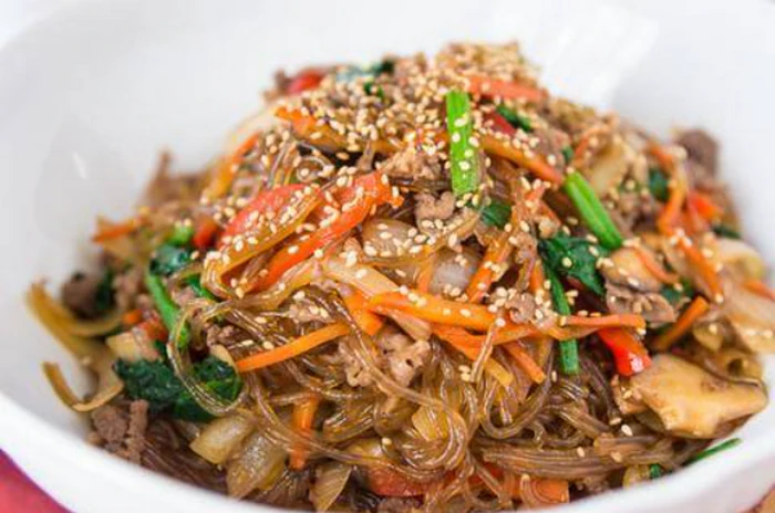 Miến trộn Hàn Quốc japchae chuẩn vị truyền thống