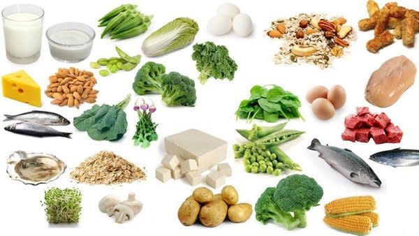 Thực phẩm giàu đạm và vitamin giúp trẻ phòng chống suy dinh dưỡng