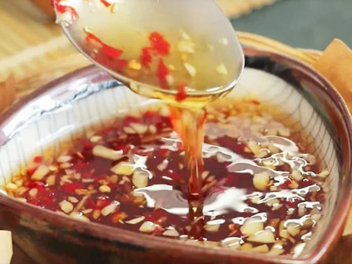 cách pha nước mắm chua ngọt ngon chuẩn nhà hàng